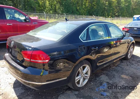 2015 Volkswagen Passat 1.8T Se из США, поврежденный, VIN 1VWBT7A32FC022653